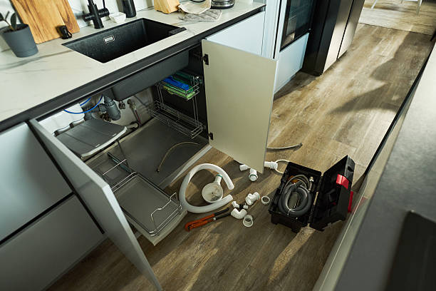 24/7 Emergency Toilet Repair experts in Savoy, TX